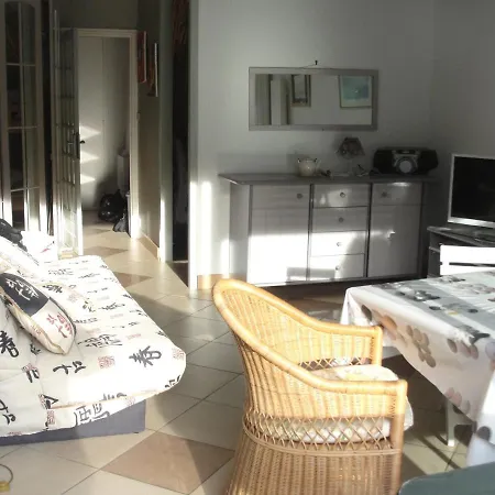 Apartmán Entre Plage Et Foret Plage *